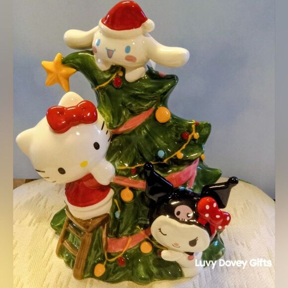 Hello Kitty and Friends Decorating The Tree Figurine 8" Blue Sky Clayworks NWT - Picture 2 of 5